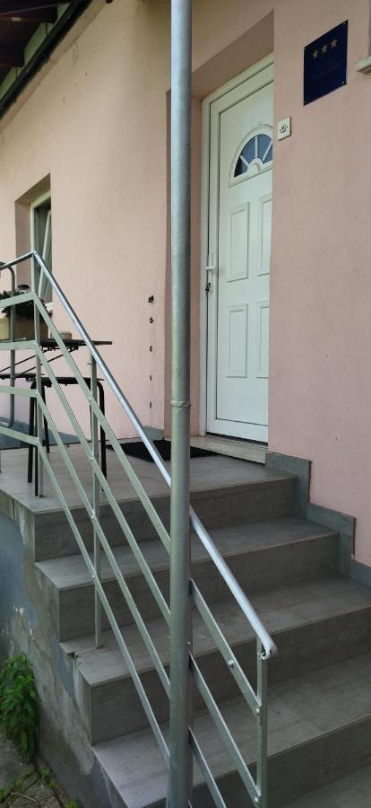 Apartament Studio Apartman Dolenac Zagrzeb Zewnętrze zdjęcie